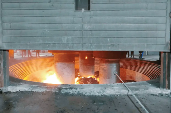 Thiết bị lò nóng chảy sắt silic đa điện cực